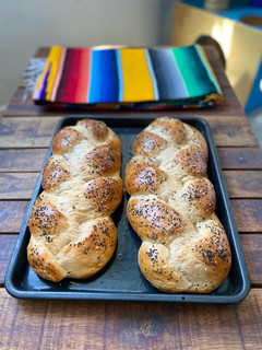 Una foto de Pan de jalá integral