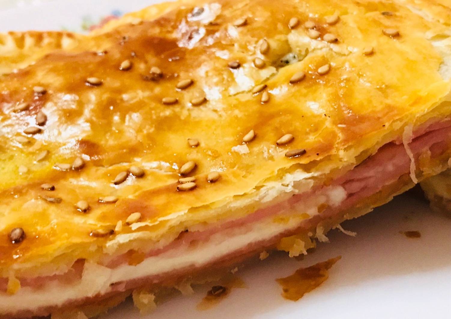 Empanada de jamón york y queso Receta de Cris- Cookpad