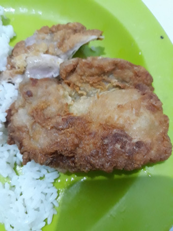 Cara Gampang Menyiapkan Ayam Goreng Tepung Gurih Istimewa