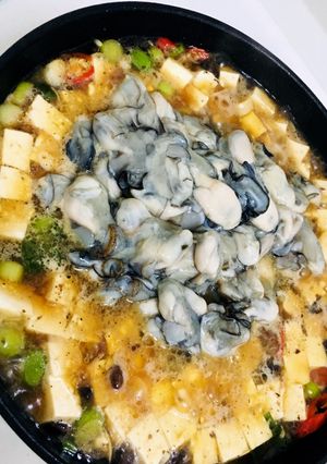 Fa Fa ~ 鮮蚵豆腐堡 的食譜成品照片