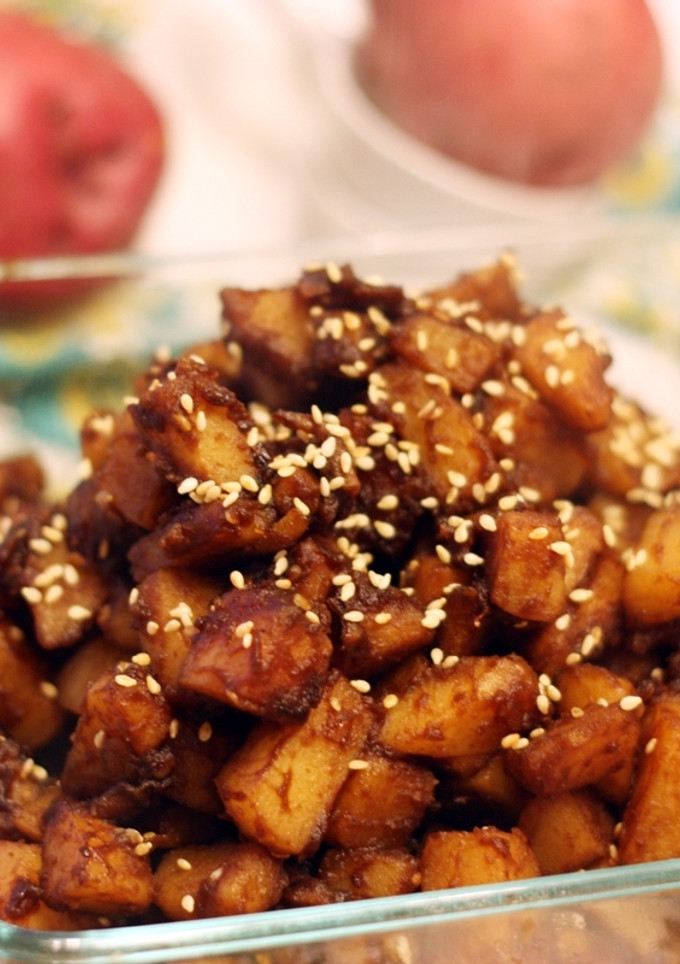 簡單美味小菜 - 韓式馬鈴薯 Korean potato 감자 조림, GamJa JoRim 的食譜成品照片