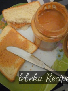 A picture of Home Made Peanut Butter.