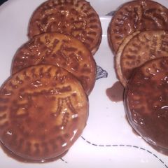 A picture of Chocolate Biscuit Fudge.