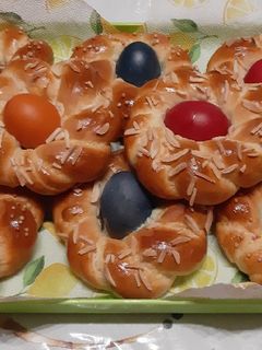 Kalácskoszorú tojással 🐇 recept fotója