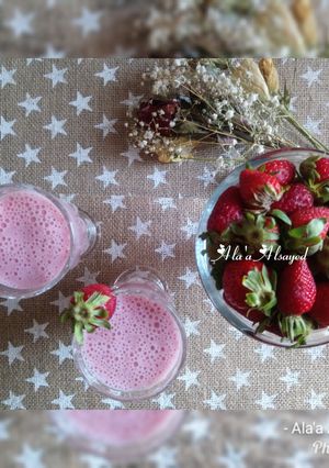 صورة لوصفة كوكتيل الفراولة 🍓 والموز 🍌
