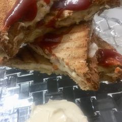 A picture of Onion Cheese burst Sandwiches.