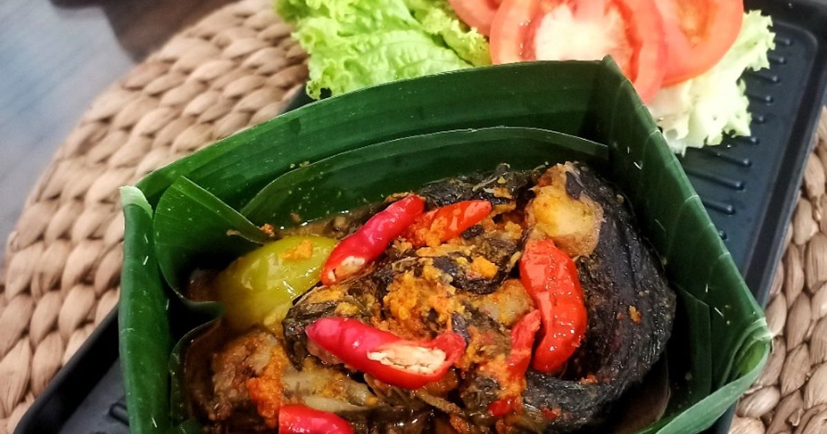 Pepes Ikan Lele bumbu kuning