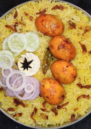 ডিম বিরিয়ানী (dim biryani recipe in Bengali) রেসিপির প্রধান ছবি