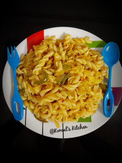 વેજ.મસાલા પાસ્તા (Veg. Masala Pasta Recipe In Gujarati) રેસીપી મુખ્ય ફોટો