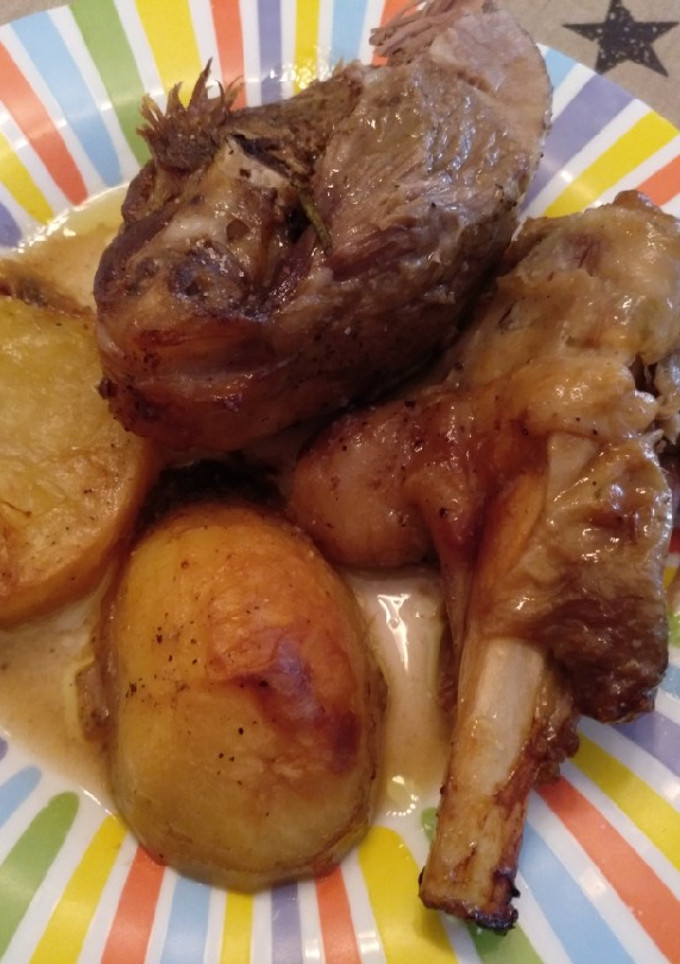 Una foto de Pierna de cordero al horno