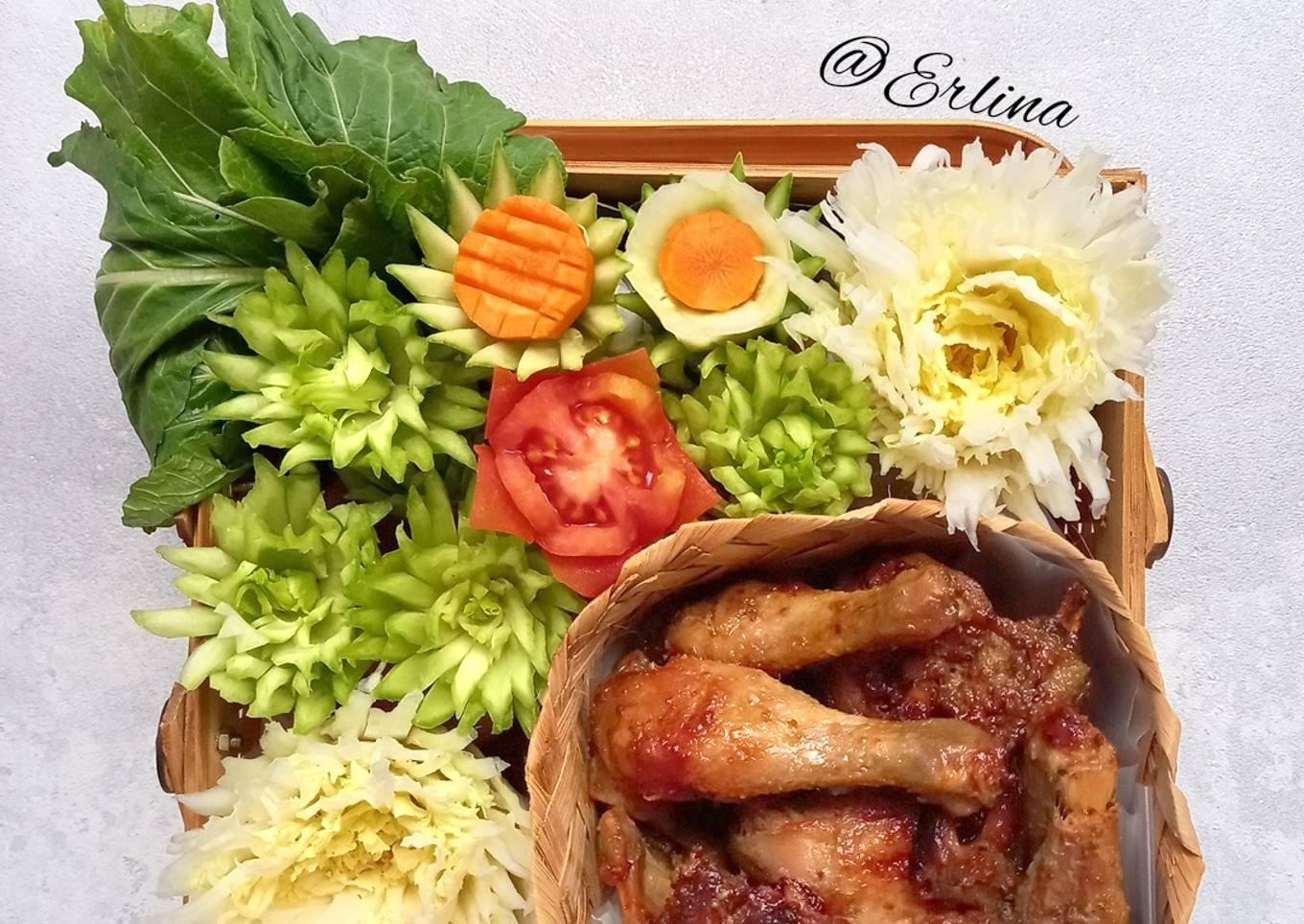 Ayam Goreng Kalasan dengan Garnish