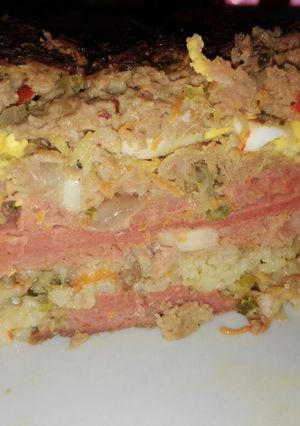 Una foto de Pollo relleno de molde