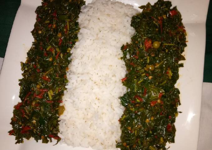 Nigerian rice & greenish sauce