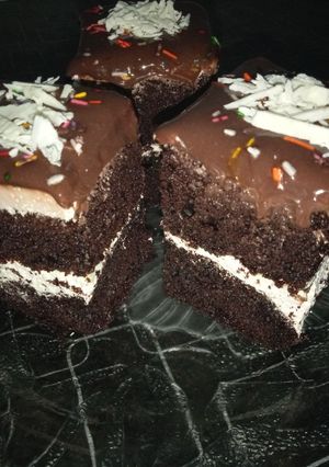 A picture of Alaska Brownies 😋😍🥰.