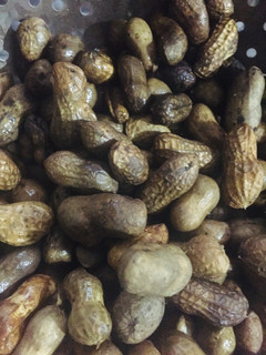 முழுதாகவேக வைத்த கடலை(boiled peanuts recipe in tamil) செய்முறை முக்கிய புகைப்படம்