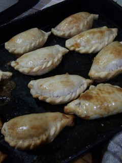 Una foto de Las mejores empanadas de pollo del mundo