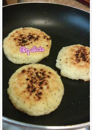 Una foto de Croquetas de arroz con queso parmesano