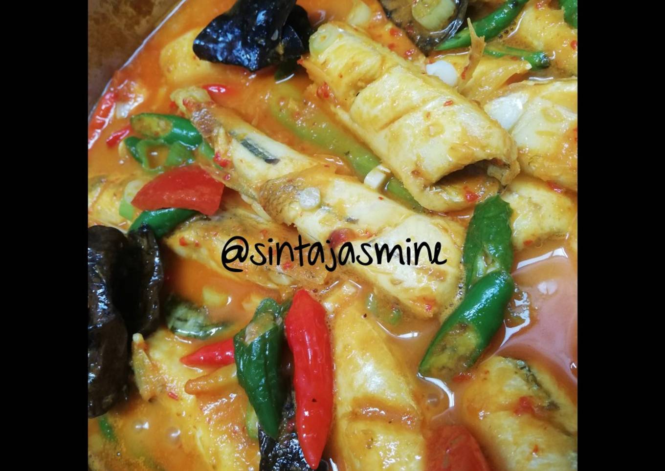 Mangut ikan cucut pedas