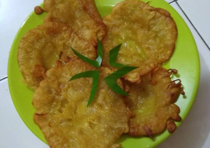 Kue cucur rasa durian (mentang2 musim durian neh….)