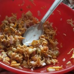 A picture of Krari bhelpuri.