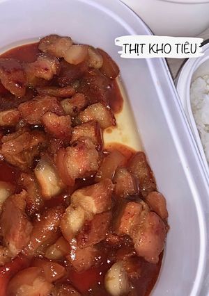 Hình của món Thịt kho tiêu.