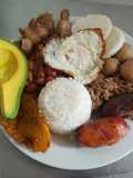Bandeja paisa o Bandeja de arriero