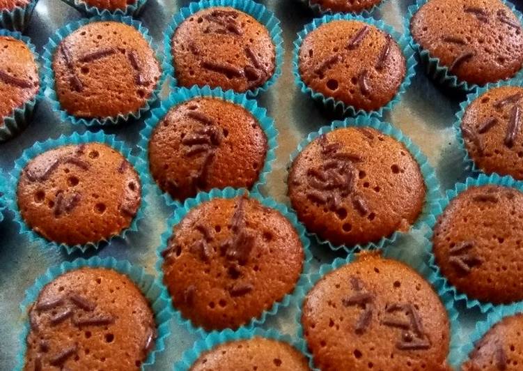 Cara Gampang Menyiapkan Mini brownie kering yang Bisa Manjain Lidah