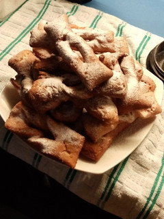 Una foto de Calzones rotos con yogurt