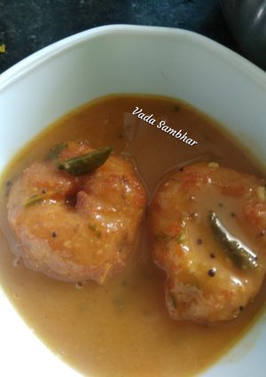 A picture of Vada Sambhar.