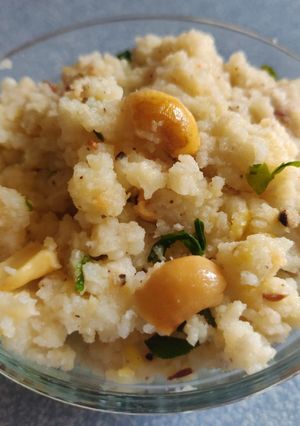A picture of Kuthiraivali Arisi Pongal / Barnyard Millet Pongal 🍚.