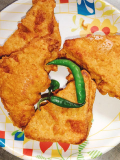 ब्रेड पकौड़ा (Bread Pakoda recipe in Hindi) रेसिपी मुख्य फोटो