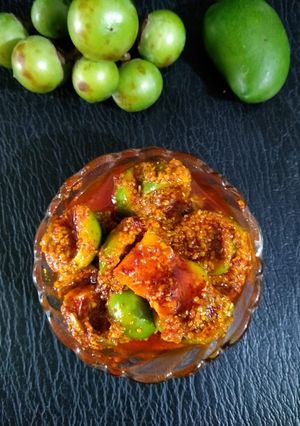 કેરી ગુંદા નો આચાર રેસીપી મુખ્ય ફોટો