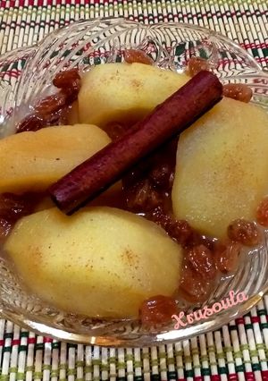 Φωτογραφία της συνταγής 🍎 Κομπόστα μήλο με σταφίδες 🍏