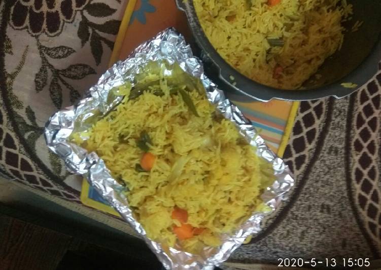 Simple Way to Prepare Quick Mix vegetable pulao