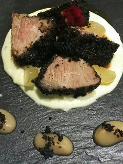 Una foto de Presa ibérica en adobo con parmentier trufado