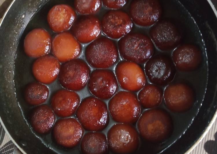 Gulab jamun