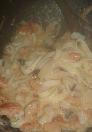 Una foto de Pastas con calamares