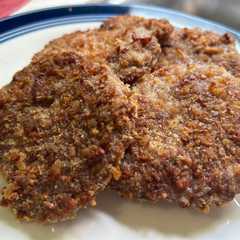 Una foto de Milanesas de carne picada!😋