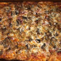 Delicious pizza 🍕 A picture of Delicious pizza 🍕.