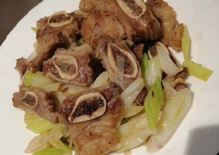 Simple Way to Make Speedy Stir fry Beef with Leeks