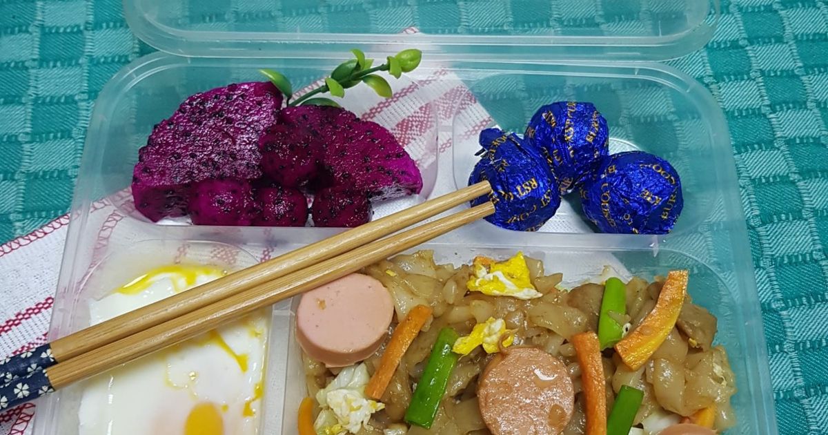 Kwetiau Goreng Ebi (Bekal Sekolah)