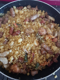 Una foto de Migas de sémola con tropezones de carne