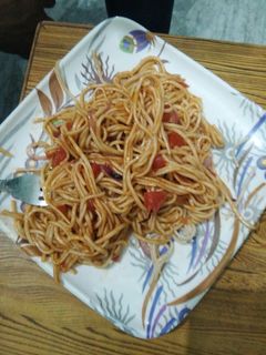 वेज चाउमीन (Veg chowmein recipe in hindi) रेसिपी मुख्य फोटो