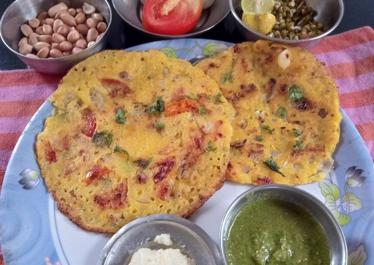 Healthy and tasty Oats mix veg chilla😋😋😋