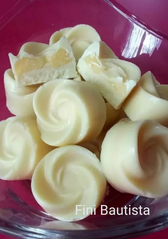 Una foto de Bombones rellenos de limón