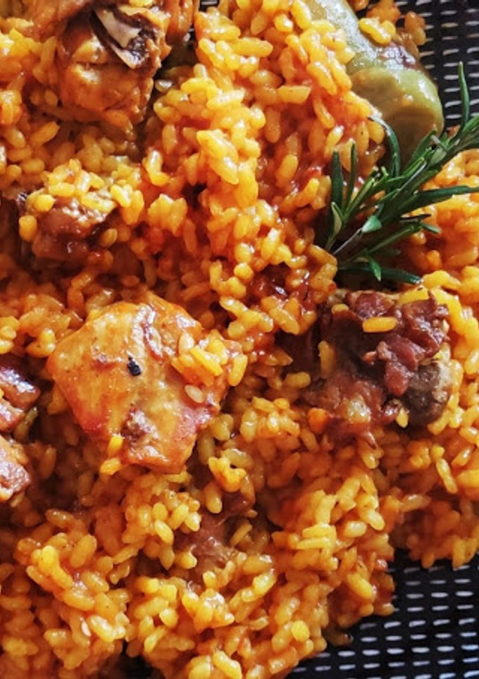 Una foto de Paella Campera