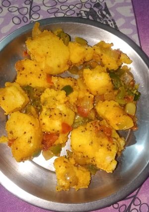A picture of Vegitable idli.