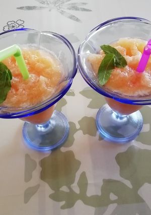 Une photo de Granité de melon