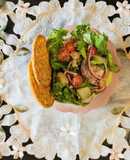 Ensalada de atún con papa y jitomate cherry