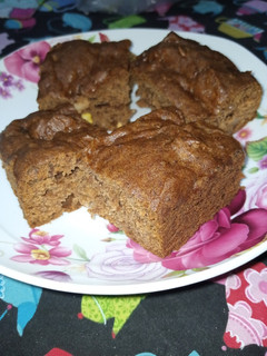 A picture of Orange Date Bars.
